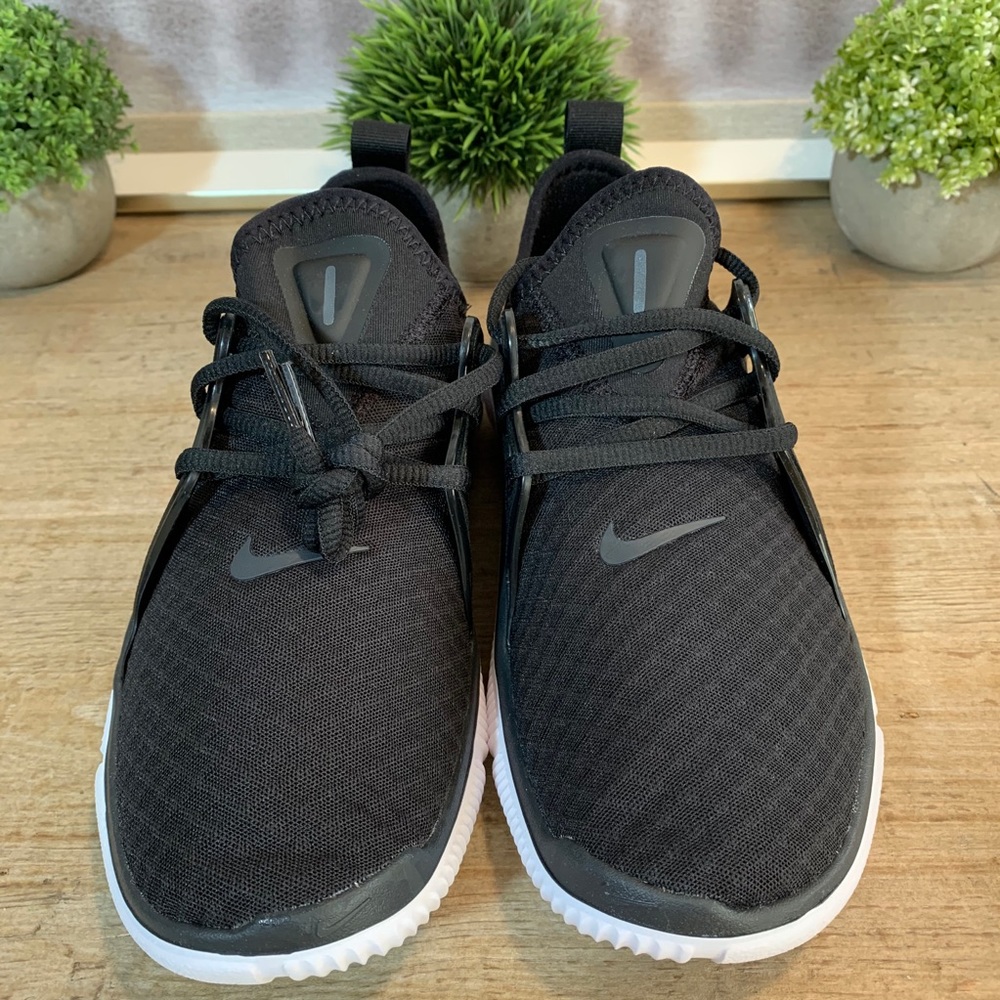 NEW Nike Alcame Black Running Shoe 7.5, 8.5 - Picture 3 of 9